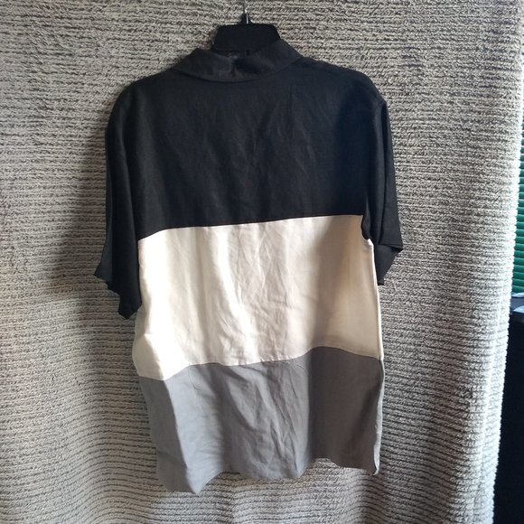 🛑. SOLD. Black, White, and Grey Canvas Button Up - Picture 2 of 3